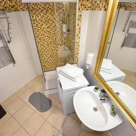 City Center Accommodation Bucarest Extérieur photo