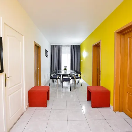 City Center Accommodation Bucarest Extérieur photo