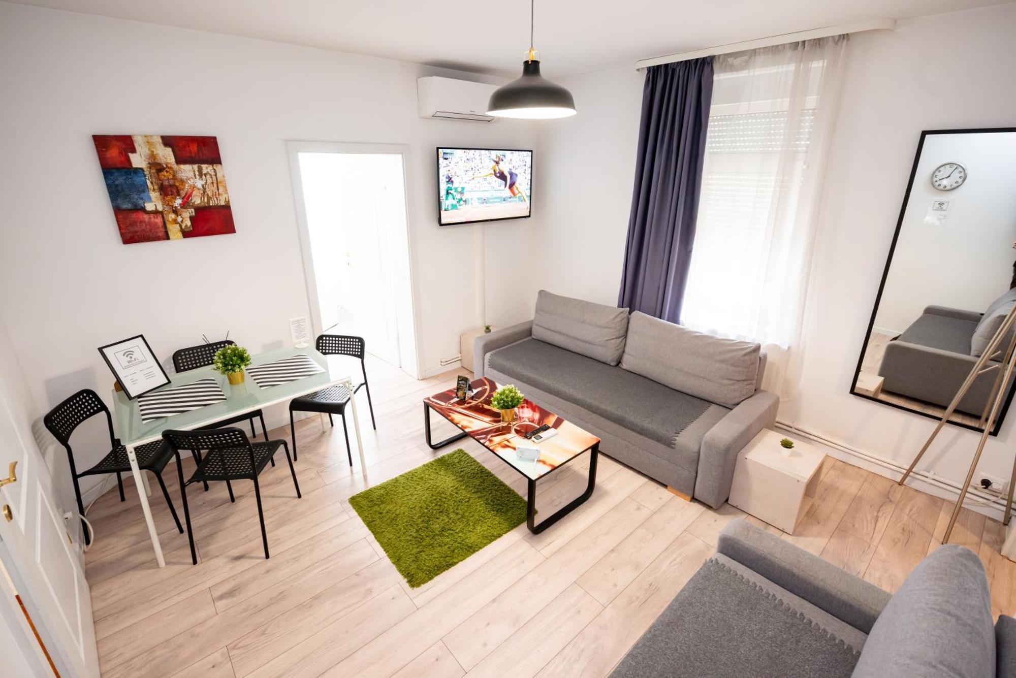 City Center Apartment